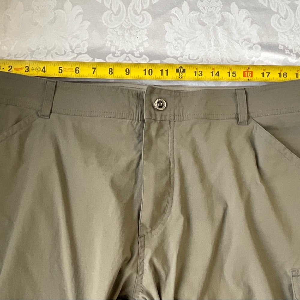Kuhl Pants Renegade Convertible stealth Zip off Mens 40x32 Duralux like new - Picture 4 of 10